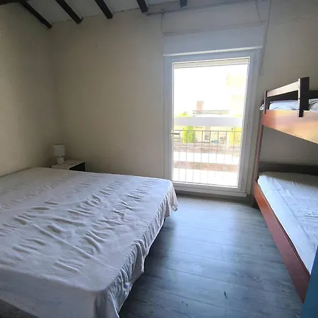 Mitoyenne Avec Parking, Pres - 10 Pers. - Fr-1-880-45 Apartamento
